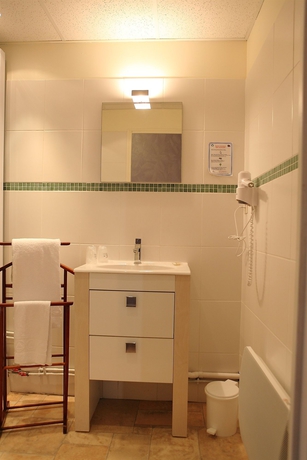 Imagen de la habitación del Hotel Du Cygne, BEAUVAIS. Foto 5