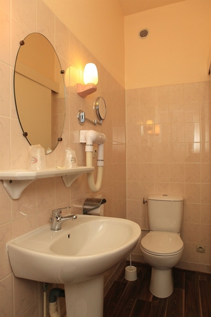 Imagen de la habitación del Hotel Du Cygne, BEAUVAIS. Foto 11