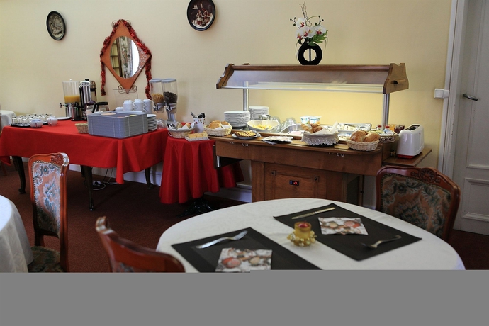 Imagen del bar/restaurante del Hotel Du Cygne. Foto 4