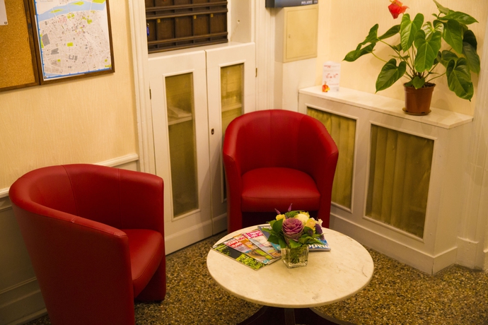 Imagen general del Hotel Du Cygne (tours). Foto 2