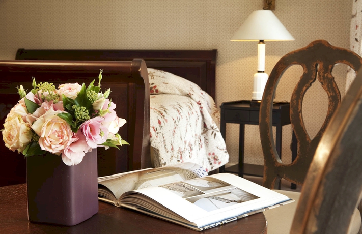 Imagen de la habitación del Hotel Du Danube Saint Germain. Foto 7