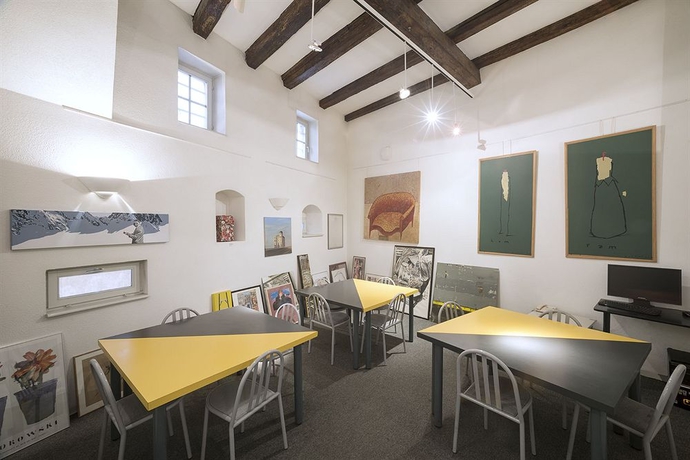 Imagen de los interiores del Hotel Du Dragon. Foto 5