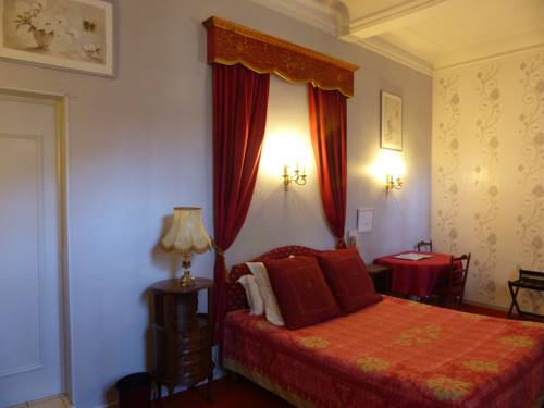 Imagen de la habitación del Hotel Du Fiacre. Foto 9