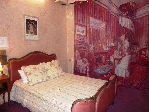 Imagen de la habitación del Hotel Du Fiacre. Foto 13