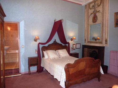 Imagen de la habitación del Hotel Du Fiacre. Foto 15
