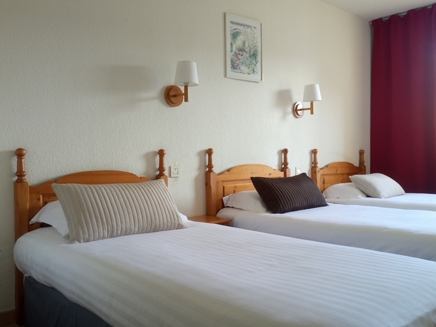 Imagen de la habitación del Hotel Du Forum. Foto 7