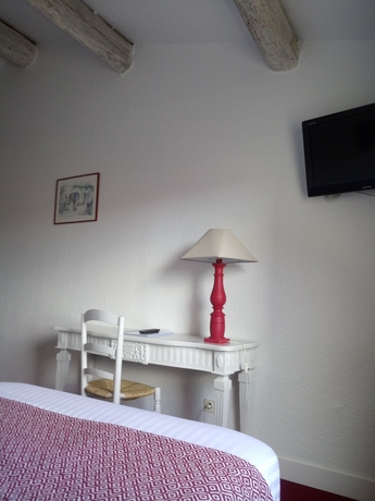 Imagen de la habitación del Hotel Du Forum. Foto 9