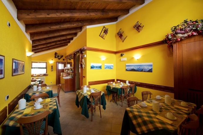 Imagen del bar/restaurante del Hotel Du Glacier, La Thuile. Foto 6