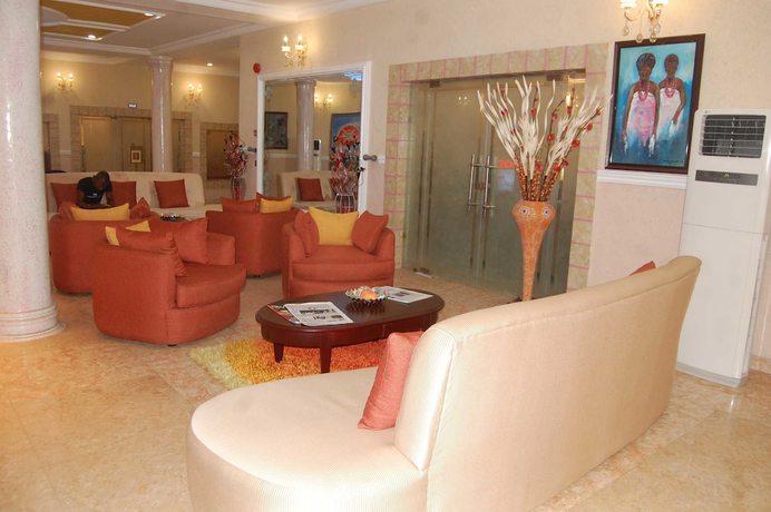 Imagen de los interiores del Hotel Du Golf, Aba. Foto 17