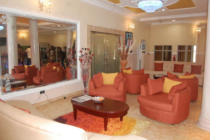 Imagen de los interiores del Hotel Du Golf, Aba. Foto 19