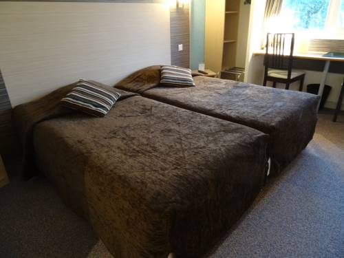Imagen de la habitación del Hotel Du Golf, CABOURG. Foto 3