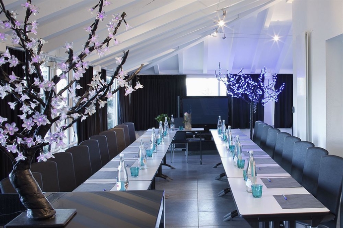 Imagen de los interiores del Hotel Du Golf, Saint-Étienne. Foto 7