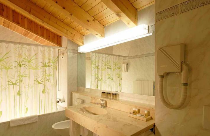 Imagen de la habitación del Hotel Du Golf, VILLARS SUR OLLON. Foto 3