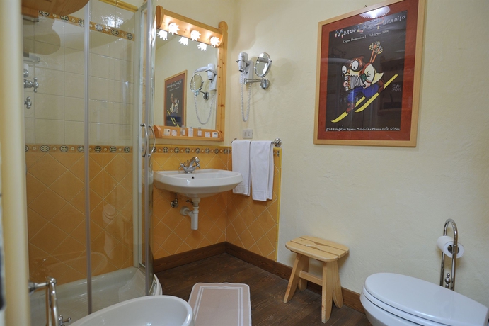 Imagen de la habitación del Hotel Du Grand Paradis - 1899 Auberge Boutique. Foto 8