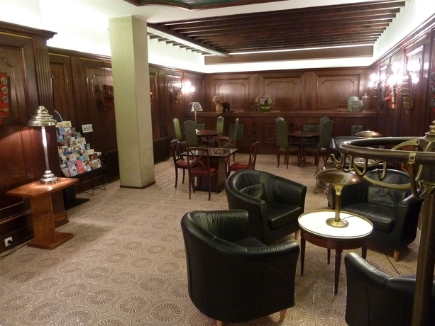 Imagen de los interiores del Hotel Du Helder. Foto 13