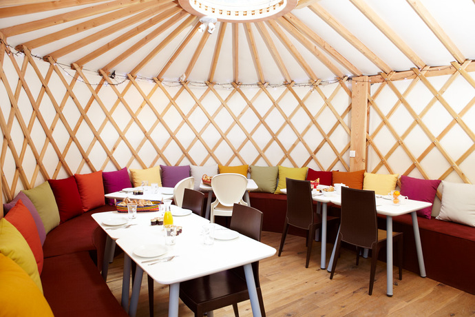 Imagen de los interiores del Hotel Du Jeu De Paume, Versalles. Foto 8