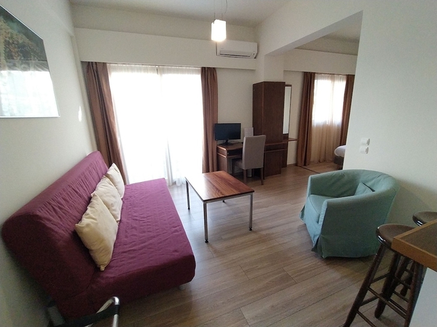 Imagen de la habitación del Hotel Du Lac, Agios Nikolaos. Foto 10