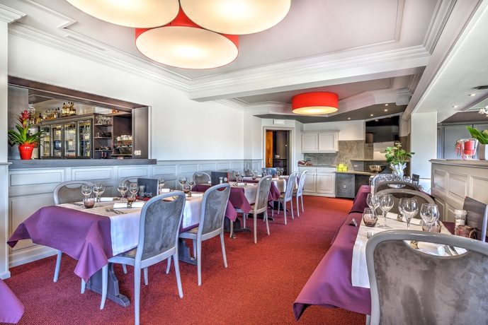 Imagen del bar/restaurante del Hotel Du Lac, B&uuml;tgenbach. Foto 3