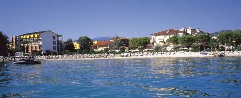 Imagen de los exteriores del Hotel Du Lac Et Bellevue. Foto 10