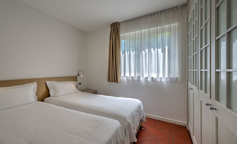 Imagen de la habitación del Hotel Du Lac Et Du Parc Grand Resort. Foto 3