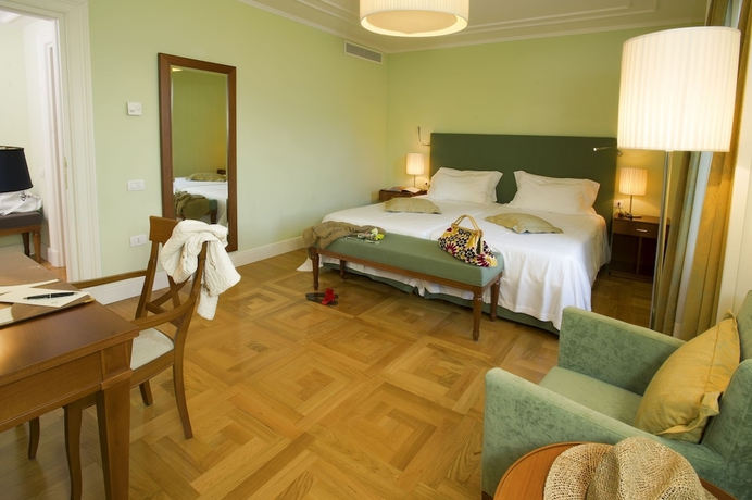 Imagen de la habitación del Hotel Du Lac Et Du Parc Grand Resort. Foto 17