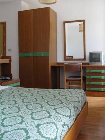 Imagen de la habitación del Hotel Du Lac, Gionghi. Foto 5
