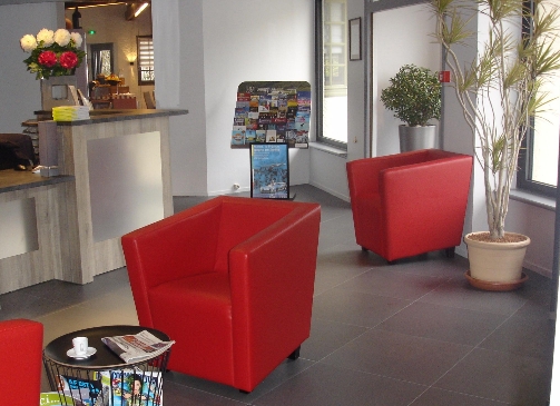 Imagen general del Hotel Du Lac, Joue les Tours. Foto 5