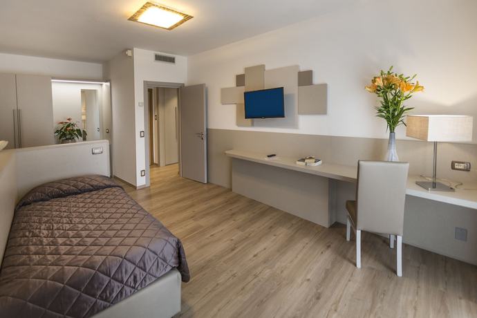 Imagen de la habitación del Hotel Du Lac, Limone sul Garda. Foto 3