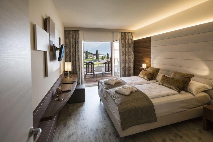 Imagen de la habitación del Hotel Du Lac, Limone sul Garda. Foto 7