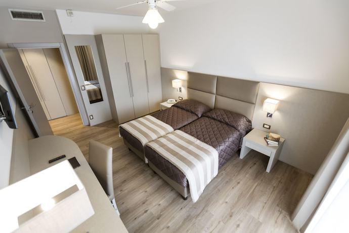 Imagen de la habitación del Hotel Du Lac, Limone sul Garda. Foto 10