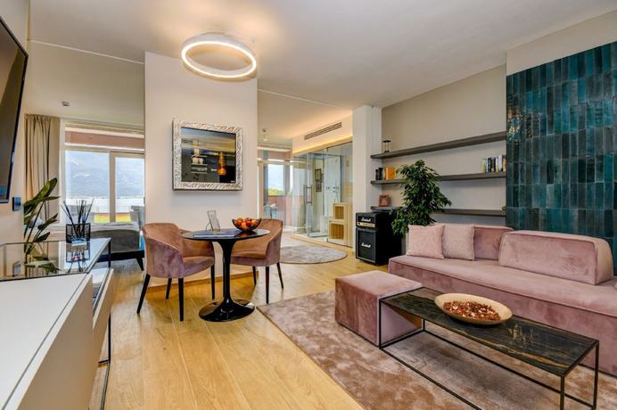 Imagen de la habitación del Hotel Du Lac, Limone sul Garda. Foto 11