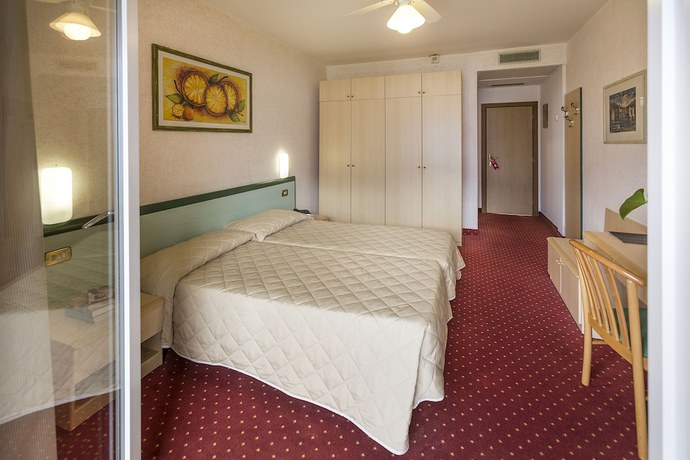 Imagen de la habitación del Hotel Du Lac, Limone sul Garda. Foto 17