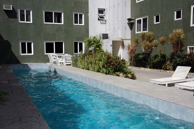 Imagen de los exteriores del Hotel Du Lac, Maca&eacute;. Foto 6