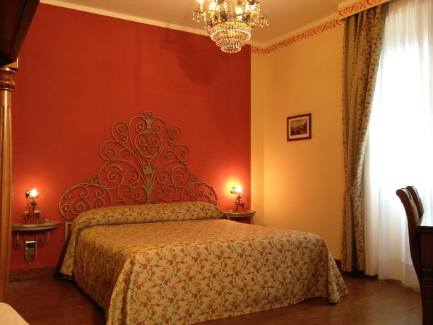 Imagen de la habitación del Hotel Du Lac, Menaggio. Foto 4
