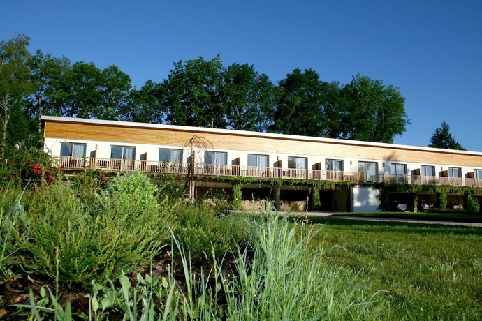 Imagen general del Hotel Du Lac, Neuvic. Foto 3