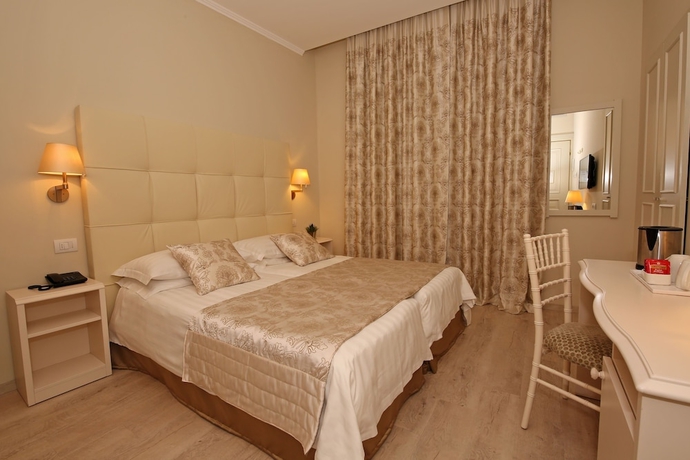 Imagen de la habitación del Hotel Du Lac, Pescallo. Foto 5