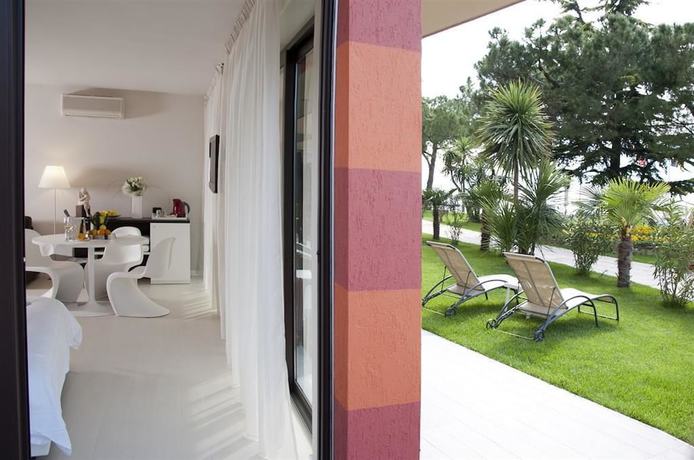 Imagen de los exteriores del Hotel Du Lac - Relax Attitude. Foto 18