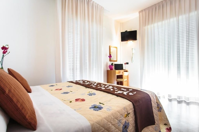 Imagen de la habitación del Hotel Du Lac, Rimini. Foto 12