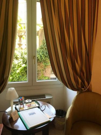 Imagen de la habitación del Hotel Du Lac Varenna. Foto 7