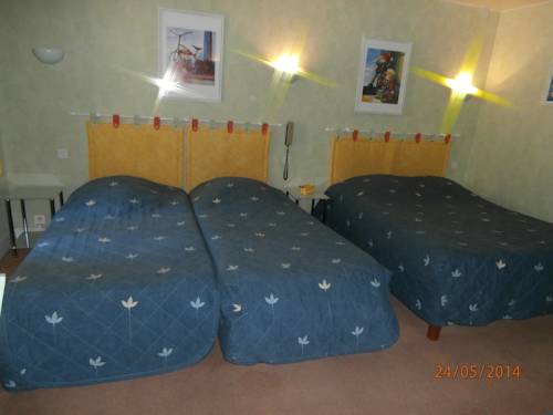 Imagen de la habitación del Hotel Du Lez. Foto 2