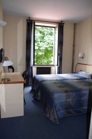 Imagen de la habitación del Hotel Du Lion, VESOUL. Foto 9