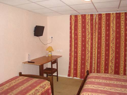 Imagen de la habitación del Hotel Du Lion Vert. Foto 2