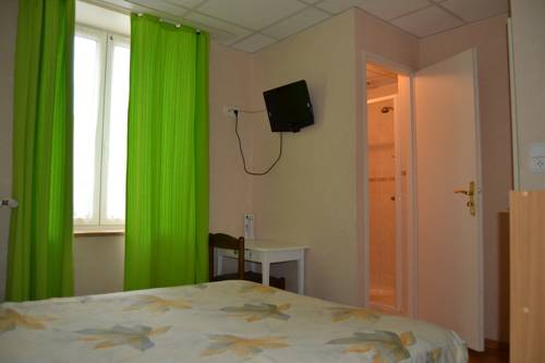 Imagen de la habitación del Hotel Du Lion Vert. Foto 10