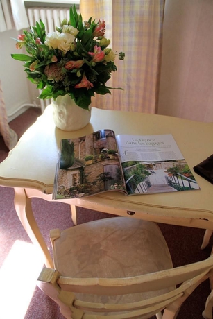 Imagen de la habitación del Hotel Du Mail. Foto 8