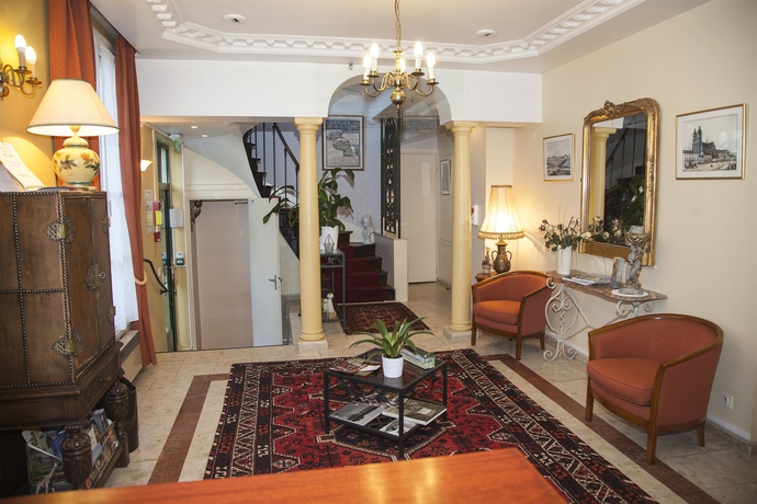 Imagen de los interiores del Hotel Du Manoir. Foto 11