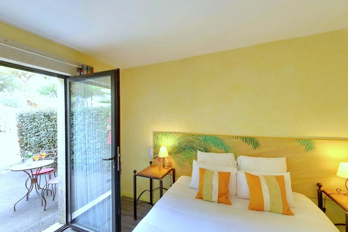 Imagen de la habitación del Hotel Du Mas. Foto 2