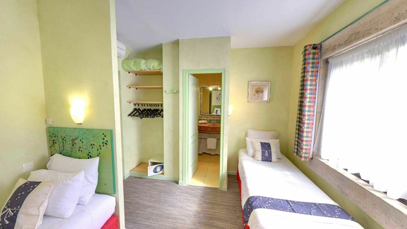 Imagen de la habitación del Hotel Du Mas. Foto 4