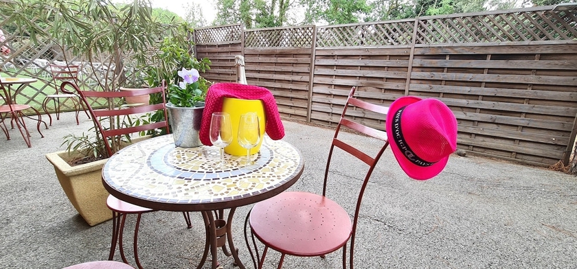 Imagen de la habitación del Hotel Du Mas. Foto 13