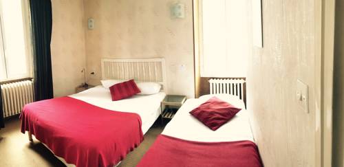 Imagen de la habitación del Hotel Du Midi, Domene. Foto 3