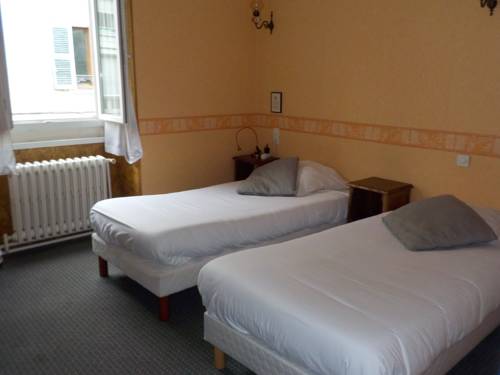 Imagen de la habitación del Hotel Du Midi, Domene. Foto 9